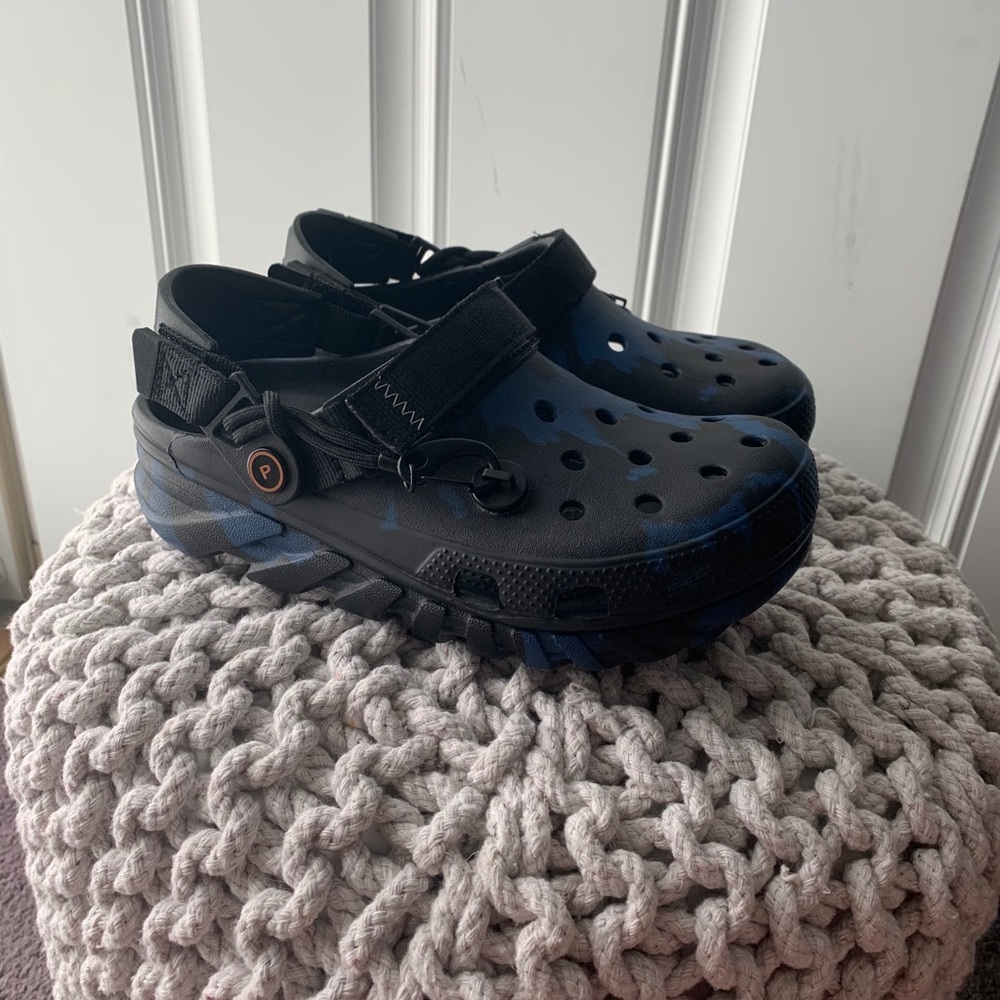 POST MALONE CAMO CROCS